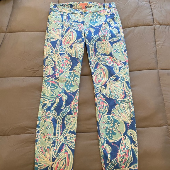 Lily Pulitzer Blue Floral Pants - Picture 1 of 3